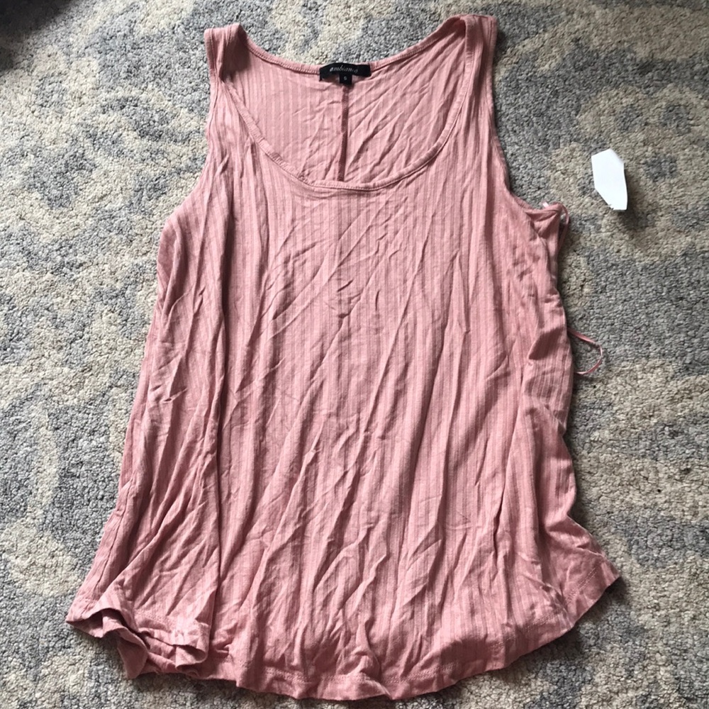 NWT everyday pink tank